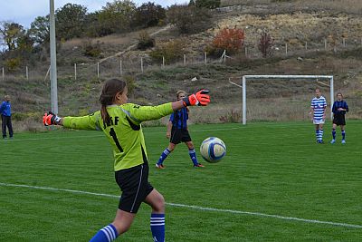 Завершился первый круг футбольного первенства Крыма среди команд девушек до 17 лет