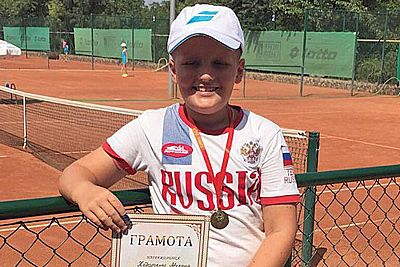 Юный симферополец выиграл престижный турнир Российского теннисного тура