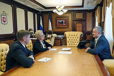 Заместитель министра спорта России обсудила с руководителями Крыма и Севастополя вопросы развития футбола в регионе