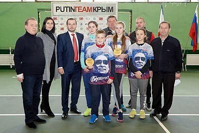 В Симферополе прошел теннисный турнир памяти легендарного российского телекомментатора