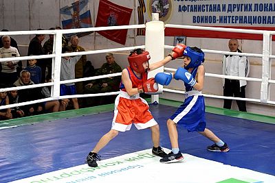 В Евпатории соревновались юные боксеры Крыма